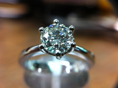 1ct Diamond Platinum Solitare Ring
