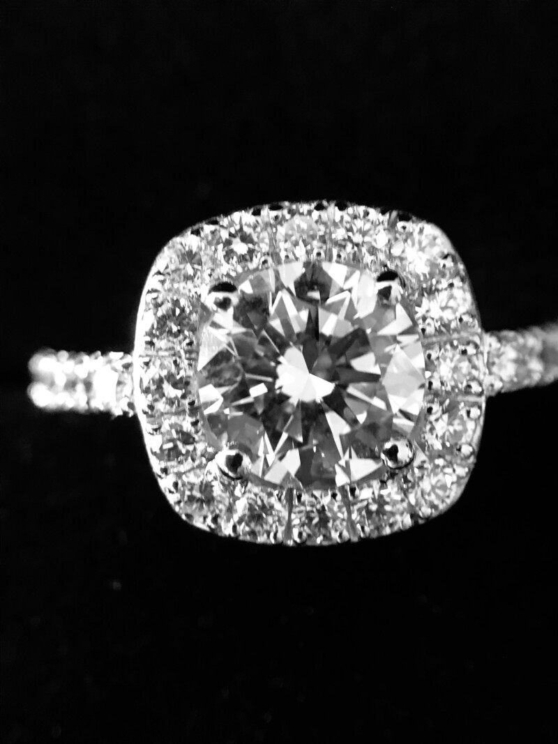5ct-diamond-and-platinum-ring